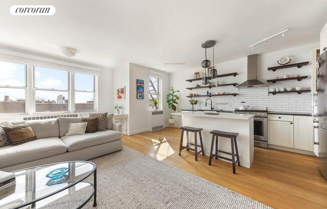 35 21 79 ST