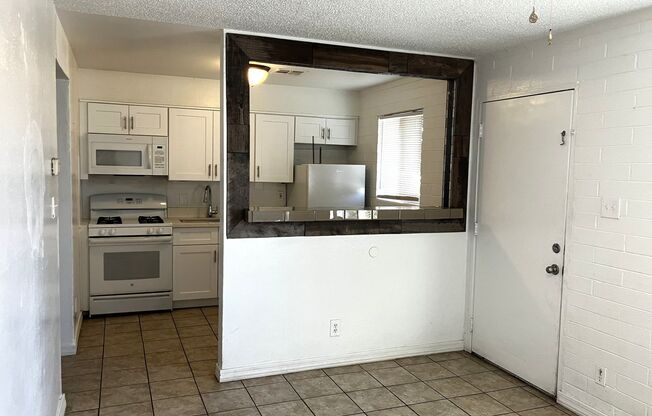 3128 W. Pima St. Unit 4 Phoenix, AZ 85009