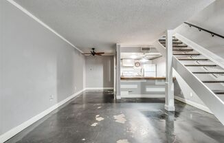 1 bed, 1 bath, $1,700, Unit APARTMENT 1207