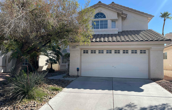250 CAMELBACK RDG AVE