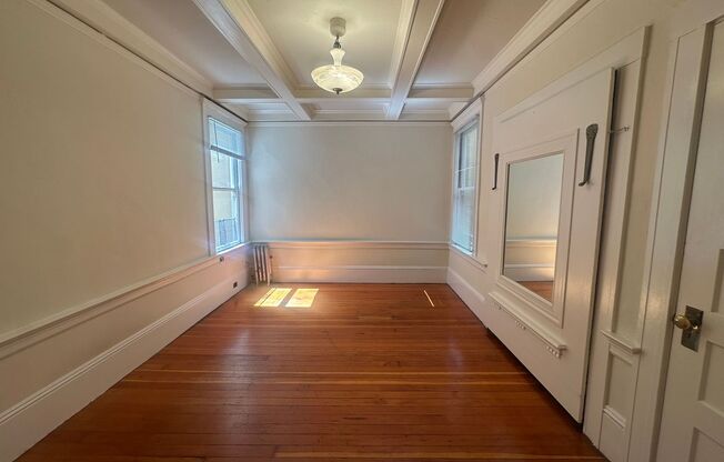 1270 Pine Street (616r)