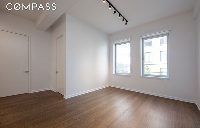 144 N 10 ST