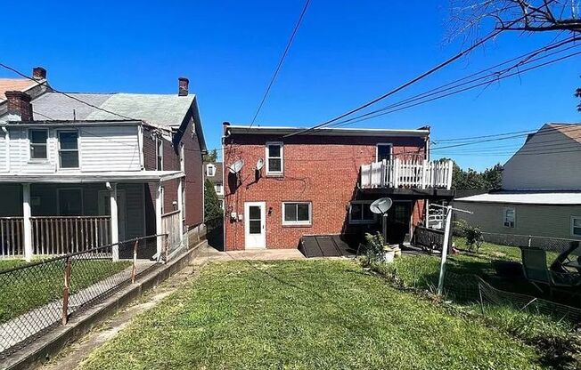 2 Bedroom Home on Forster St