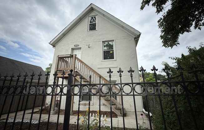 1232 N HAMLIN AVE