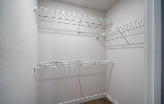 3 beds, 2.5 baths, 1,480 sqft, $3,140, Unit 2667-101