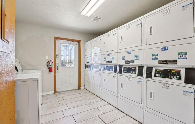 2 beds, 2 baths, 716 sqft, $1,199, Unit 7206