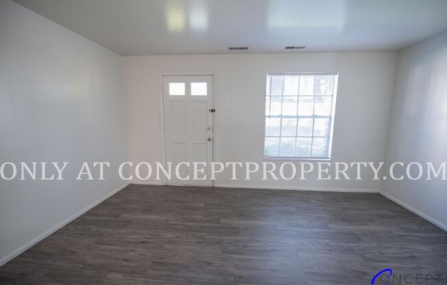 2 beds, 1.5 baths, 1,040 sqft, $1,299, Unit 03