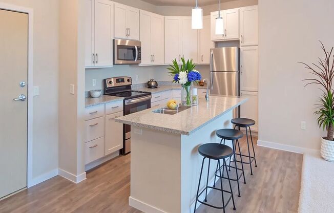 1 bed, 1 bath, 821 sqft, $1,770, Unit 104-320