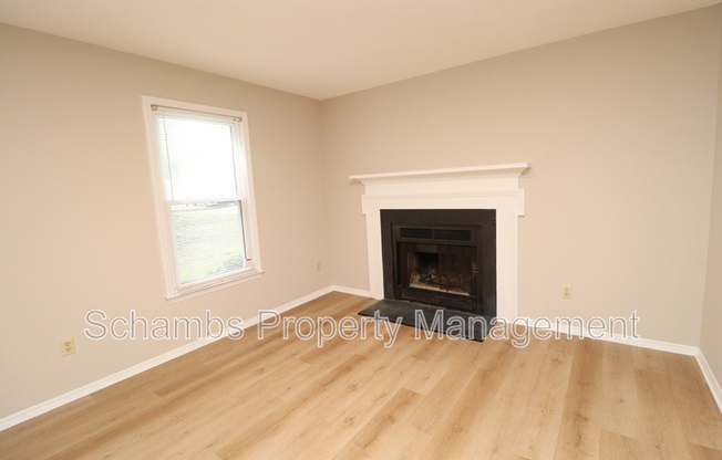 3901 Lexington Drive