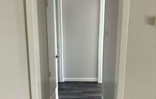 1 bed, 1 bath, 455 sqft, $913, Unit 14-1406