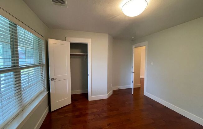 3 beds, 2 baths, $2,250