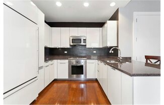 250 E 49 ST