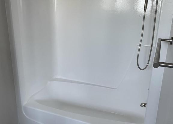 2 beds, 1 bath, 1,000 sqft, $1,995