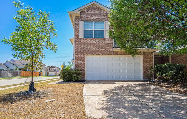 3 beds, 2.5 baths, $1,950