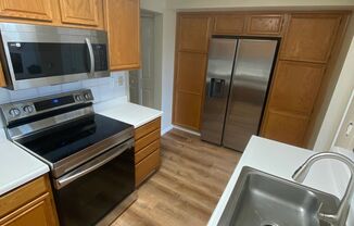 2 beds, 2 baths, $2,450