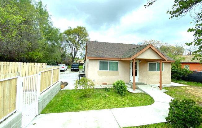 Must See, Cozy Corona 2Bd, 2Ba, Remodeled Home, Large Lot, Spacious Enclosed Patio