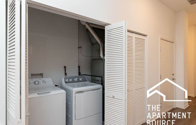 3 beds, 2 baths, 1,800 sqft, $3,895, Unit 301