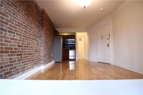 335 W 85 ST