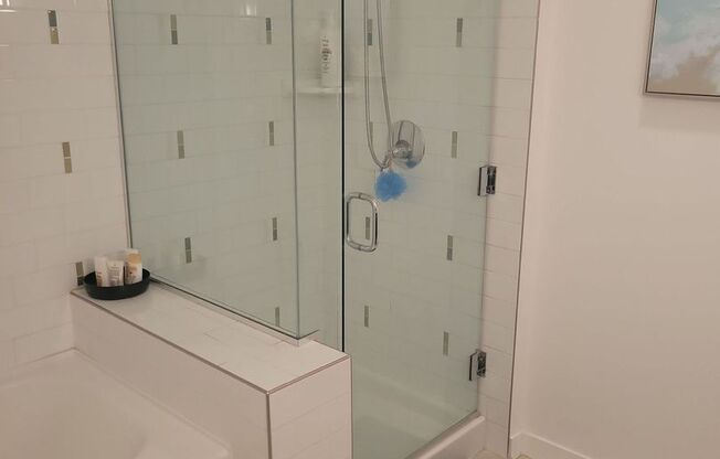 Studio, 1 bath, $1,600, Unit Unit #136