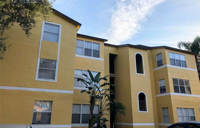 Venetian Place Condominium