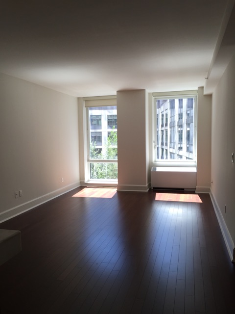 1 bed, 1 bath, 759 sqft, $5,605, Unit 318