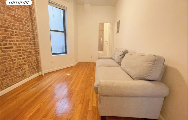 368 W 127 ST
