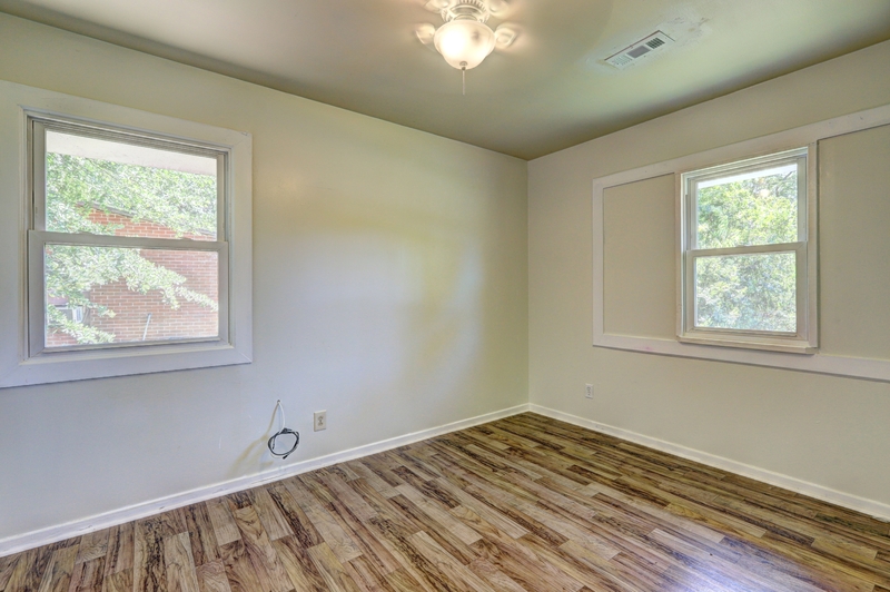 3364 TAMPLIN TERRACE