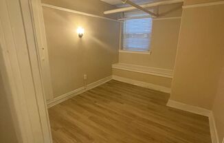 2 beds, 1 bath, $1,500, Unit Garden