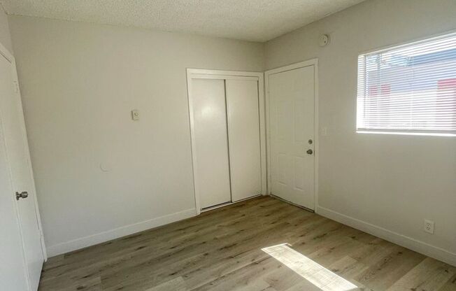 2 beds, 1.5 baths, 805 sqft, $2,095, Unit 15
