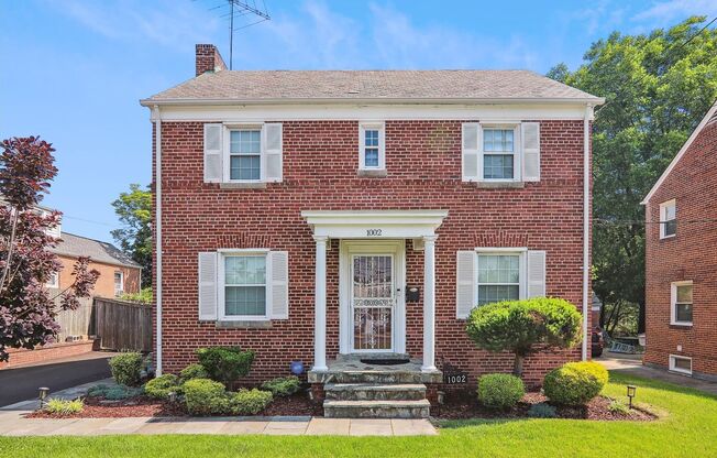 Lovely 4BR/2BTH Home ready for early-mid August in Hyattsville, minutes from DC!