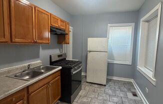 851 W Marquette
