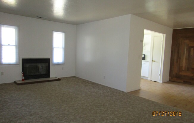 3 bed, 2 bath, 2 car garage, single story home in Rincon Valley!