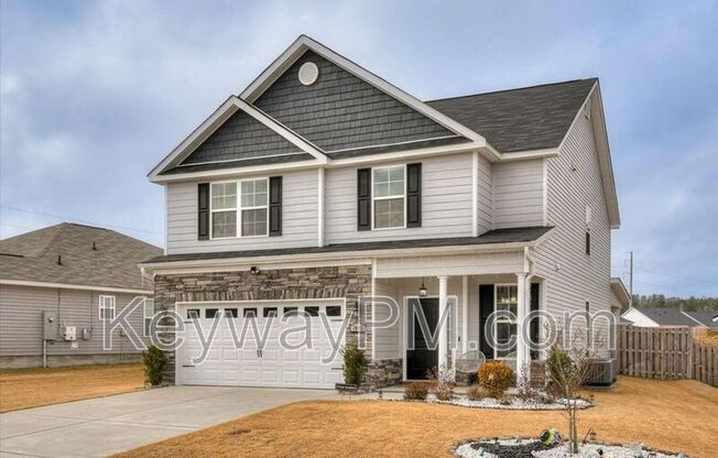 1044 MULFORD LOOP