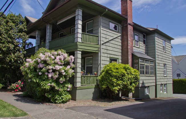 Studio unit in SW Portland