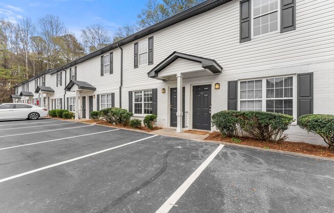 4 beds, 2.5 baths, 1,400 sqft, $1,900, Unit 69