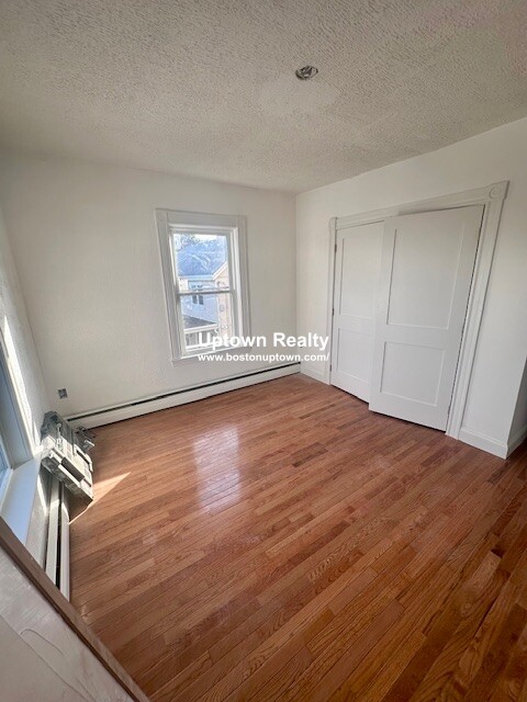 81 WAVERLY