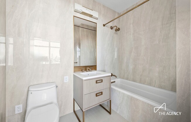 2 beds, 2 baths, 986 sqft, $7,600, Unit PH302