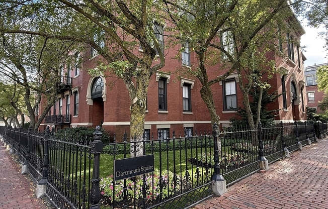 130 APPLETON ST
