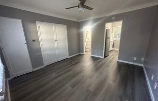 Studio, 1 bath, 400 sqft, $1,450, Unit Unit 06