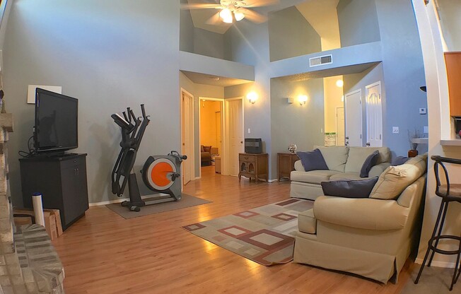 East El Paso 3 bed Refrig A/C