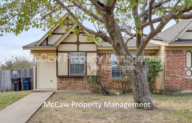 2718 RUSTIC FRST RD