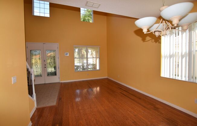 5 Bedroom, 3 Bath Single Family Home at 3118 Riachuelo Lane Kissimmee FL 34744