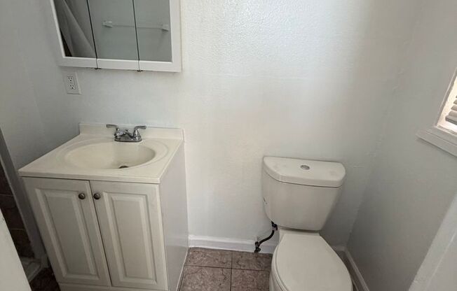 Studio, 1 bath, 220 sqft, $1,145.83, Unit 108