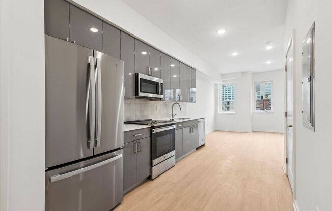 245 N 12th St