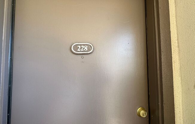 2 beds, 2 baths, 881 sqft, $1,700, Unit 228