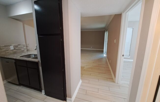 1 bed, 1 bath, 612 sqft, $950, Unit 3417