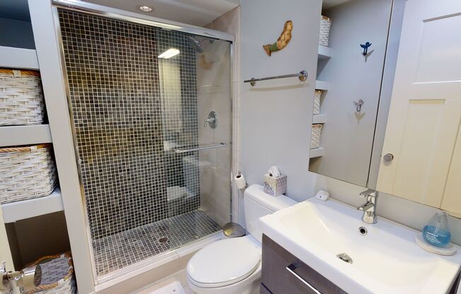 2 beds, 2 baths, $3,995
