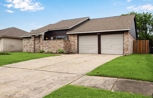 8434 Bird Run Dr