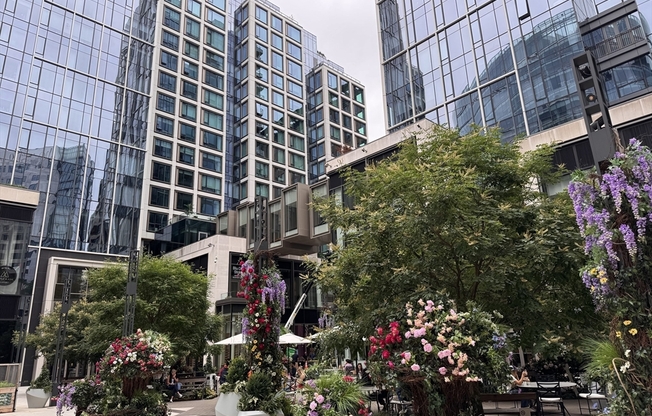 135 Seaport Blvd