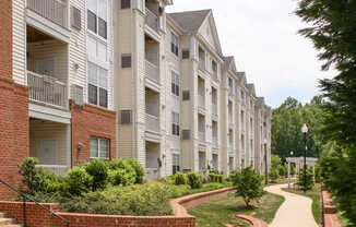 The Reserve at Eisenhower Apartments